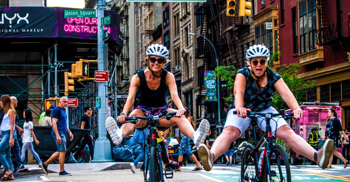 Brooklyn: Sightseeing Bike Tour with Local Guide - The Cycling Experience and Practical Details