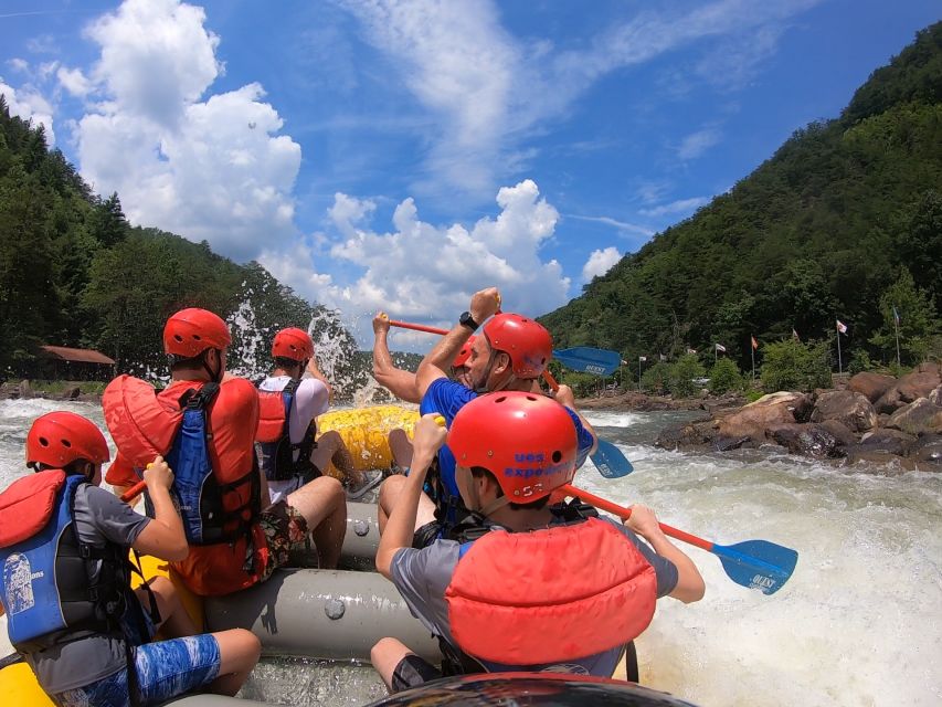 Middle Ocoee Whitewater Rafting Trip - Setting the Scene: The Tour’s Home Base and Route