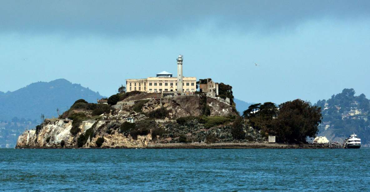 San Francisco: Alcatraz Island & 2 Hour Bike Rental - The Voyage to Alcatraz: What to Expect
