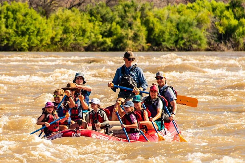 Colorado River : Morning Half-Day Colorado River Rafting - Why the Guides Make a Difference