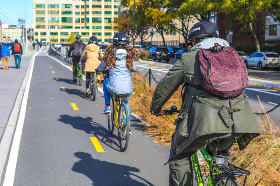 From Manhattan: 2-Hour Brooklyn Bridge Sightseeing Bike Tour - The Experience: Tour Logistics and Practical Tips
