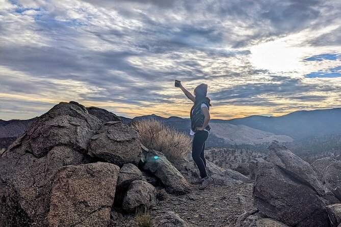 Guided Hiking Tour in Big Bear with Sunset Champagne toast on Private Dock - FAQ