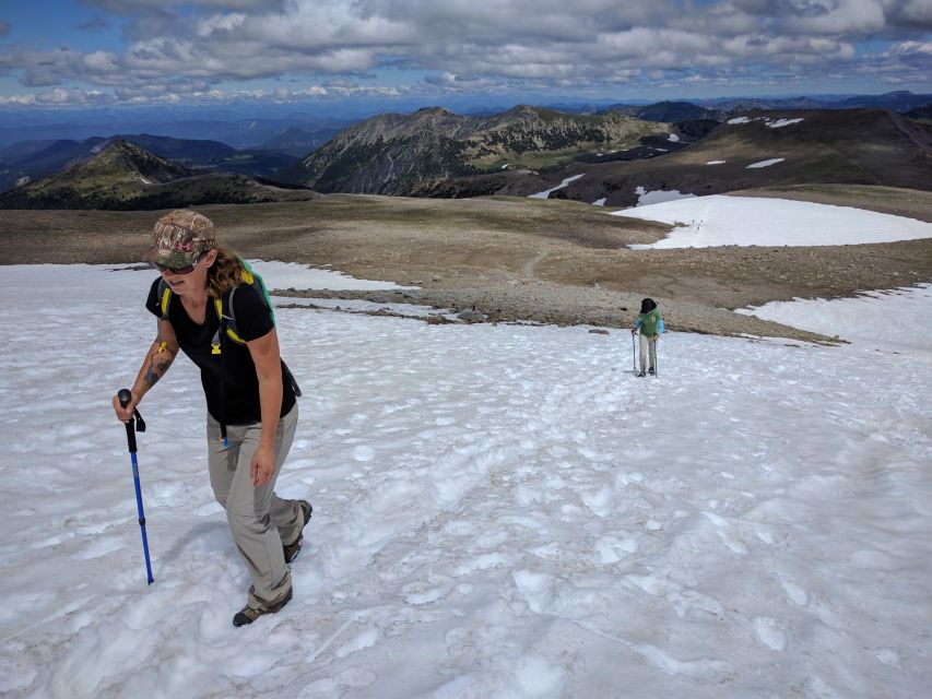 Mount Rainier: Day Hike on the Mountain - The Balance Between Adventure and Comfort