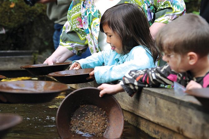 Skagway Shore Excursion: Liarsville Gold Rush Camp, Gold Panning and Salmon Bake Combo - FAQ