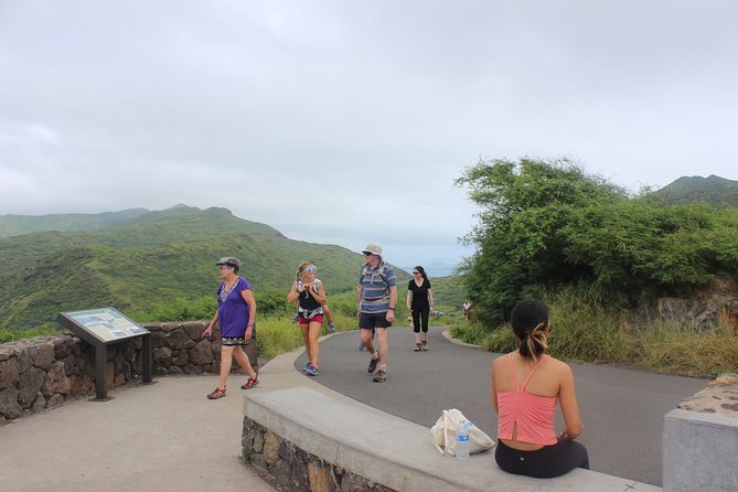 Makapuu Lighthouse Trail and Shuttle Service - The Value Factor