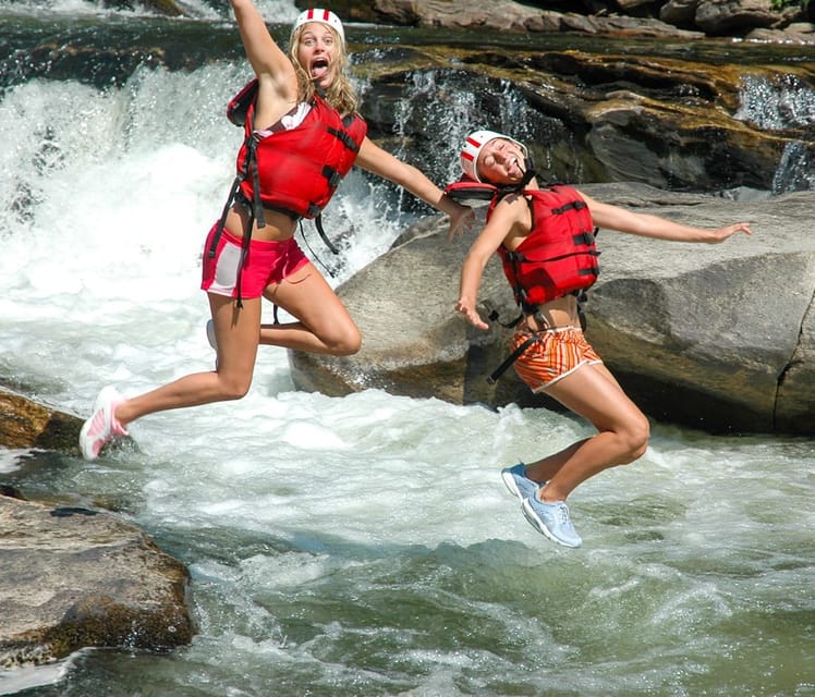 Clayton: Chattooga River Rafting on Class III Rapids - Highlights of the Chattooga River Rafting Experience