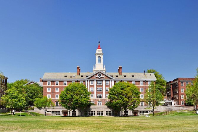Harvard University Campus Guided Walking Tour - An In-Depth Look at the Harvard University Campus Guided Walking Tour