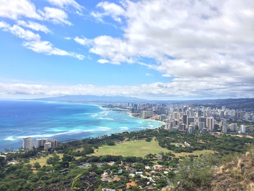 Oahu: Diamond Head Hike with Roundtrip Transportation - Highlights of the Diamond Head Wake-Up Call
