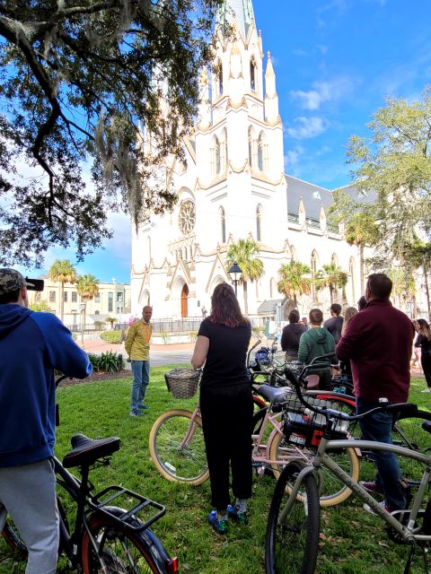 Savannah: Historical Bike Tour with Tour Guide - Highlights