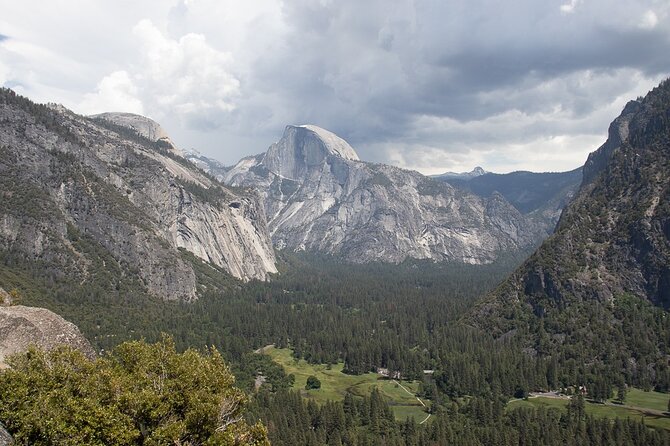 Private Giant Sequoia Grove Hike - FAQs
